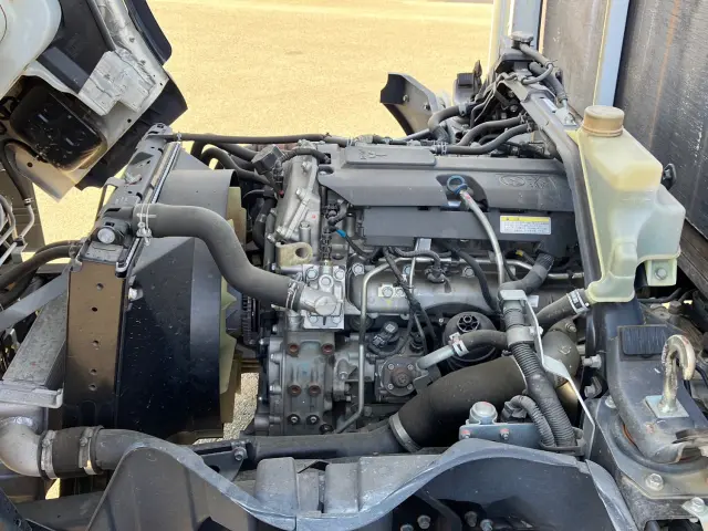 三菱 キャンター 2PG-FED90(2WD)の写真14