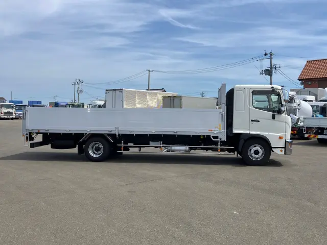日野 レンジャー 2PG-FD2ABG(2WD)の写真6