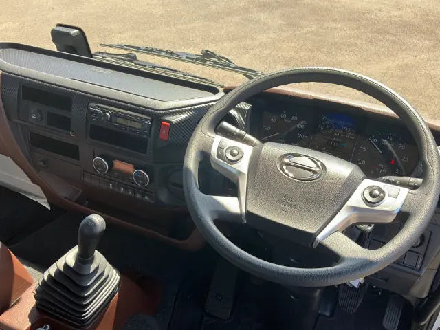 日野 レンジャー 2PG-FD2ABA(2WD)の写真18