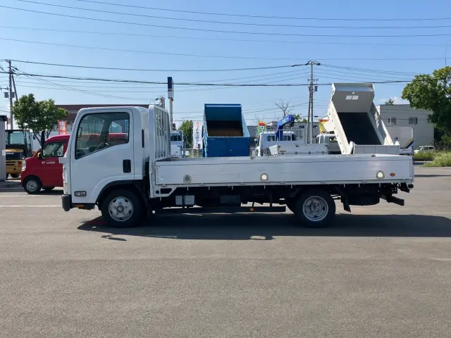 いすゞ エルフ TKG-NPR85AR(2WD)の写真5