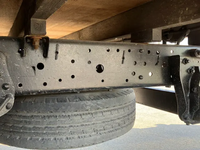 いすゞ エルフ TKG-NPR85AR(2WD)の写真11