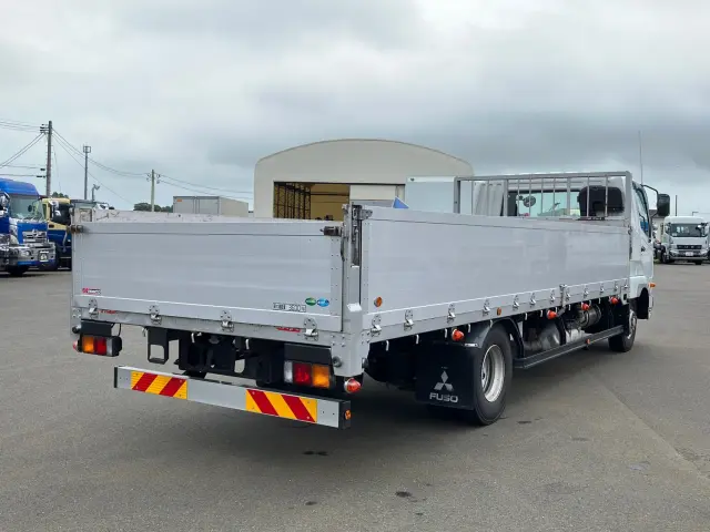 三菱 ファイター 2KG-FK64F(2WD)の写真3