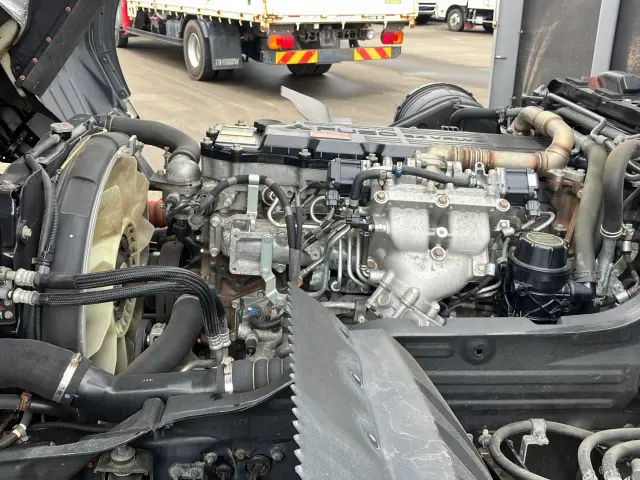 三菱 ファイター 2KG-FK64F(2WD)の写真15