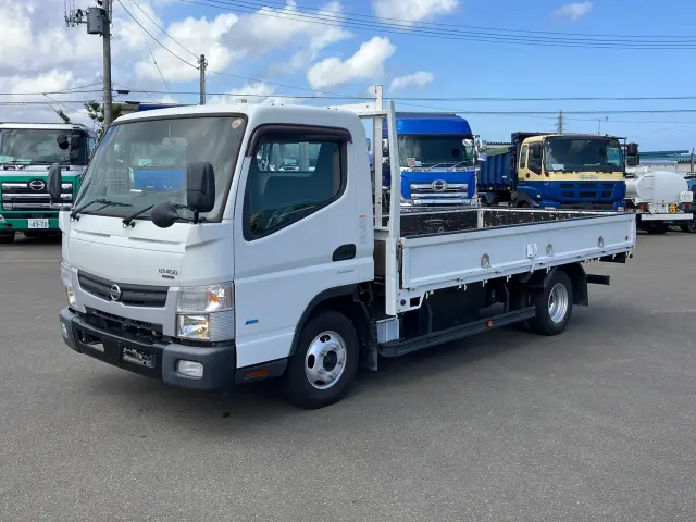 日産 アトラス TPG-FEB2W(2WD)の写真1