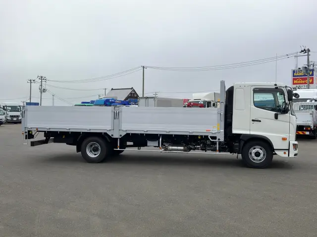 日野 レンジャー 2PG-FD2ABA(2WD)の写真6