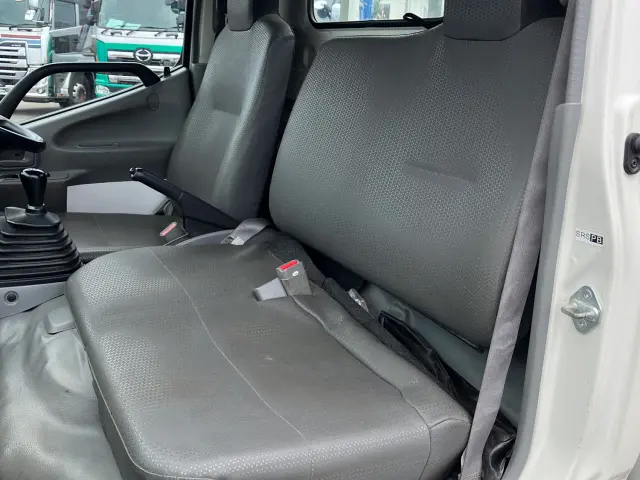 日野 デュトロ 2KG-XZC675M(4WD)の写真19