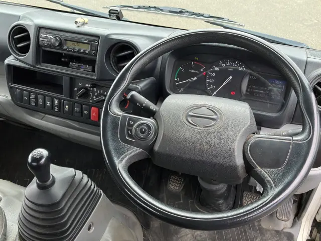日野 デュトロ 2KG-XZC675M(4WD)の写真20