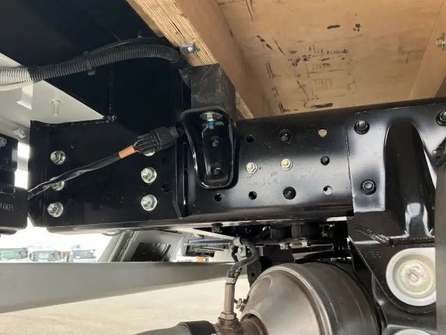 三菱 キャンター 2RG-FBA20(2WD)の写真14