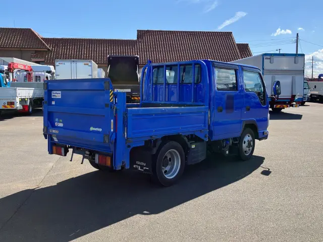 いすゞ エルフ 2RG-NHS88A(4WD)の写真3