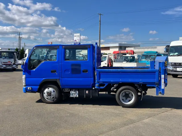 いすゞ エルフ 2RG-NHS88A(4WD)の写真5