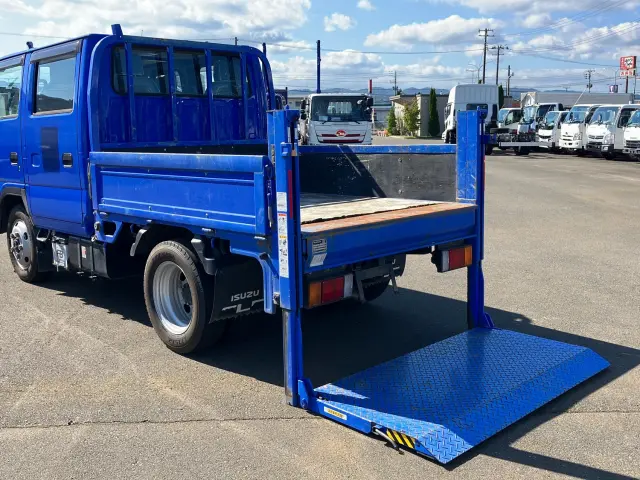 いすゞ エルフ 2RG-NHS88A(4WD)の写真12