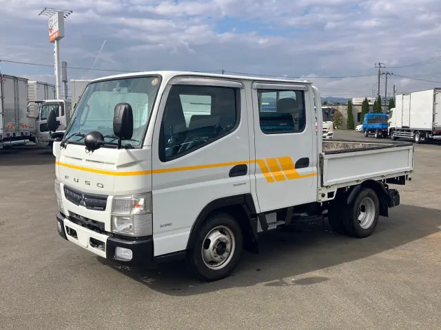 三菱 キャンター TPG-FBA00(2WD)の写真1