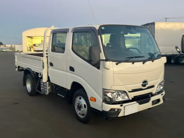 日野 デュトロ 2WG-XZU686M(4WD)の写真2