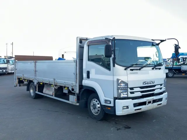 いすゞ フォワード TKG-FRR90S2(2WD)の写真2