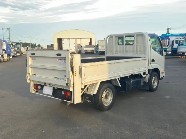 トヨタ ダイナ LDF-KDY281(4WD)の写真3