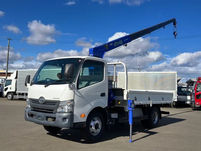 トヨタ ダイナ TKG-XZU712(2WD)の写真1