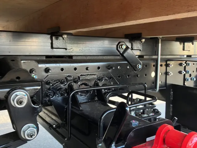 三菱 キャンター 2RG-FEB80(2WD)の写真14