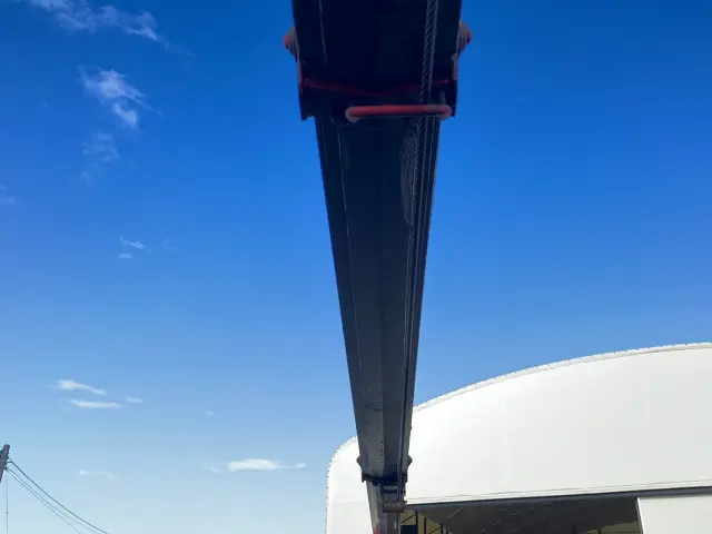 いすゞ エルフ 2RG-NMR88AR(2WD)の写真12