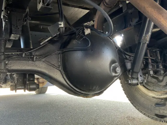 いすゞ エルフ 2RG-NMR88AR(2WD)の写真16