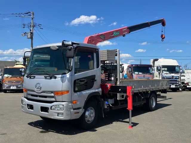ＵＤ コンドル TKG-MK38L(2WD)の写真1