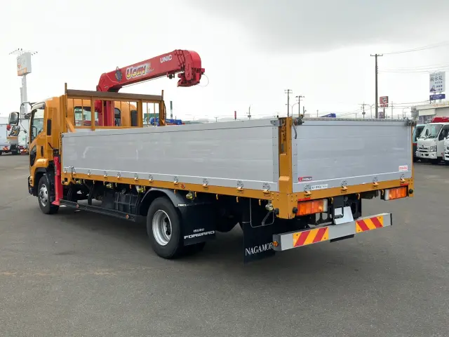 いすゞ フォワード TKG-FRR90S2(2WD)の写真4