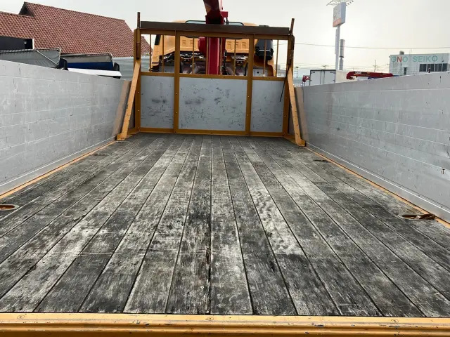 いすゞ フォワード TKG-FRR90S2(2WD)の写真7