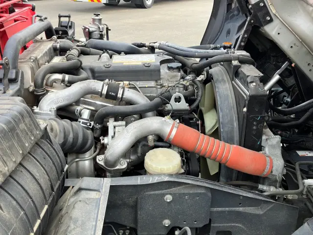 いすゞ フォワード TKG-FRR90S2(2WD)の写真18