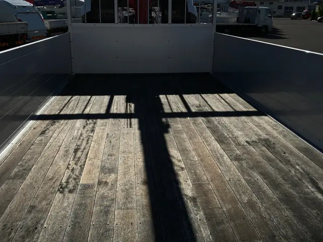 三菱 ファイター 2KG-FK62FZ(2WD)の写真7