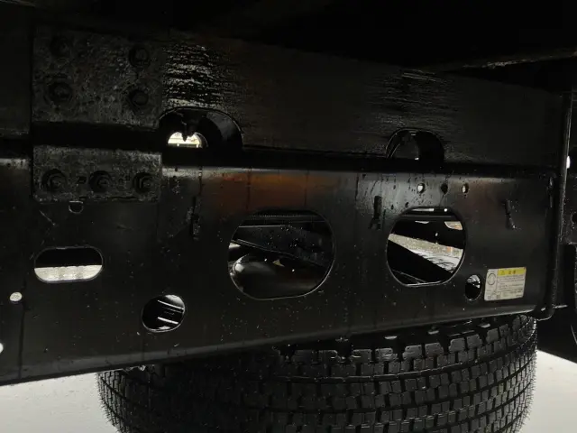 いすゞ フォワード 2PG-FRR90S1(2WD)の写真14