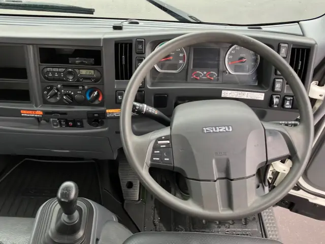 いすゞ フォワード 2PG-FRR90S1(2WD)の写真21