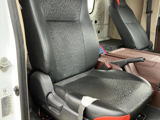 日野 レンジャー 2KG-FD2ABA(2WD)の写真19