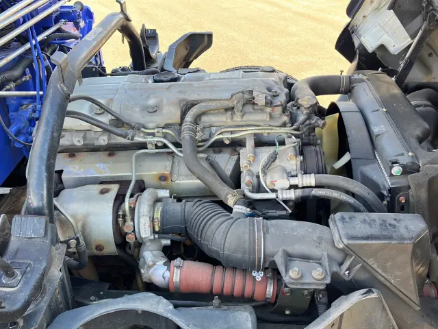 三菱 キャンター PA-FE83DCX(2WD)の写真17