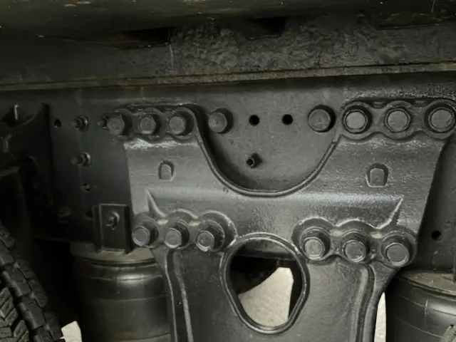 日野 プロフィア 2DG-FW1AHG(8x4)の写真15