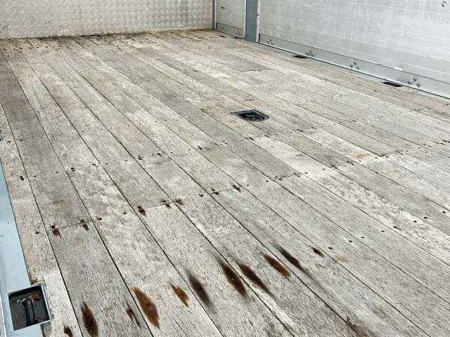 日野 プロフィア 2DG-FW1AHG(8x4)の写真8