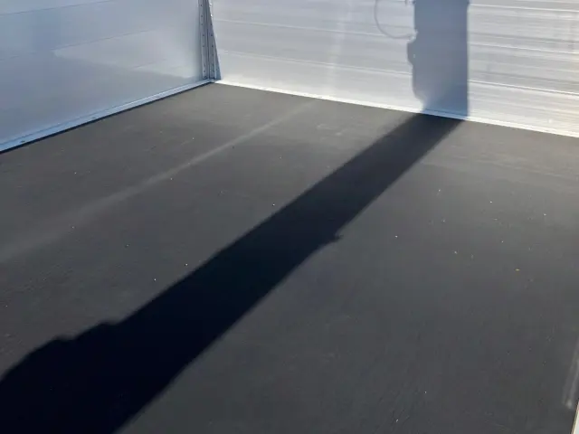 三菱 キャンター 2RG-FEB80(2WD)の写真9