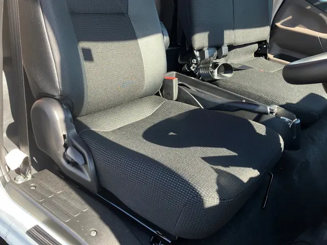 三菱 キャンター 2RG-FEB80(2WD)の写真19