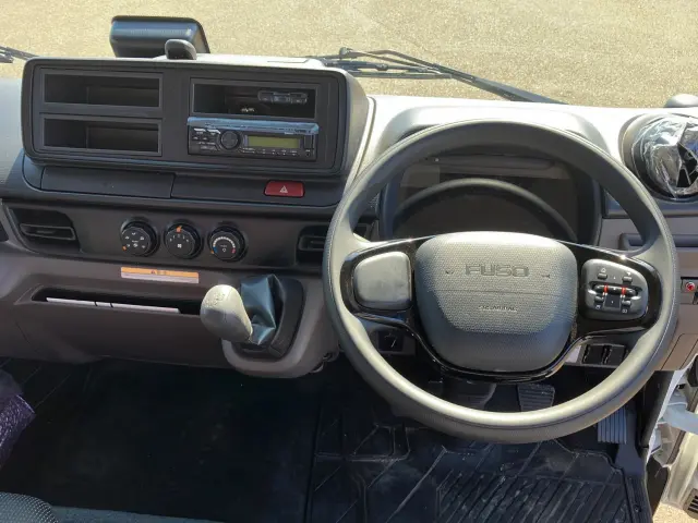 三菱 キャンター 2RG-FEB80(2WD)の写真21