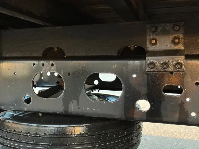 いすゞ フォワード 2PG-FRR90S1(2WD)の写真15