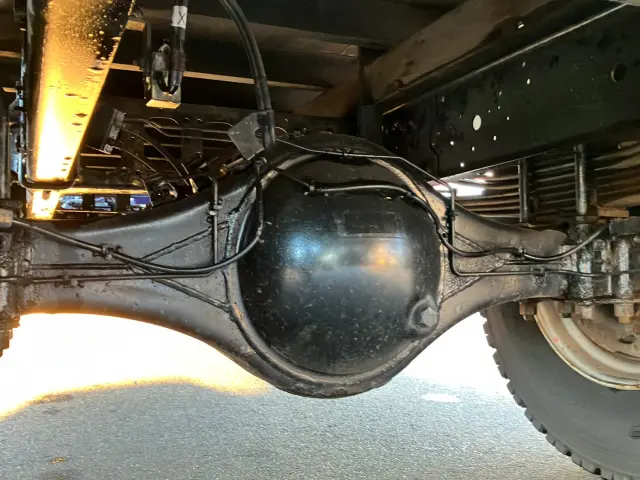 いすゞ フォワード 2PG-FRR90S1(2WD)の写真16