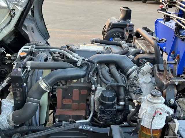いすゞ フォワード 2PG-FRR90S1(2WD)の写真17