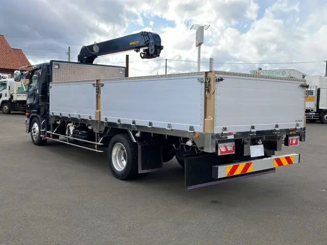 三菱 ファイター TKG-FK71F(2WD)の写真4