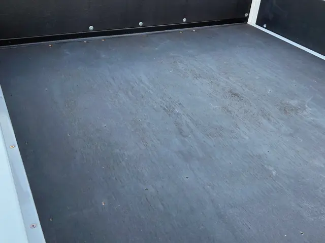 三菱 キャンター 2PG-FEB80(2WD)の写真8