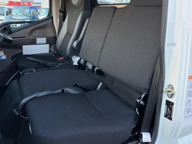 三菱 キャンター 2PG-FEB80(2WD)の写真20