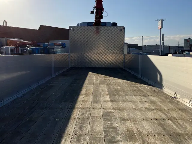 日野 プロフィア 2DG-FS1AHC(6x4)の写真7