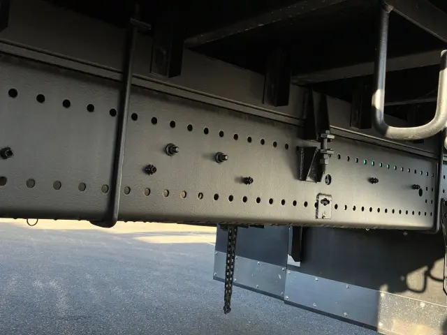 日野 プロフィア 2DG-FS1AHC(6x4)の写真14