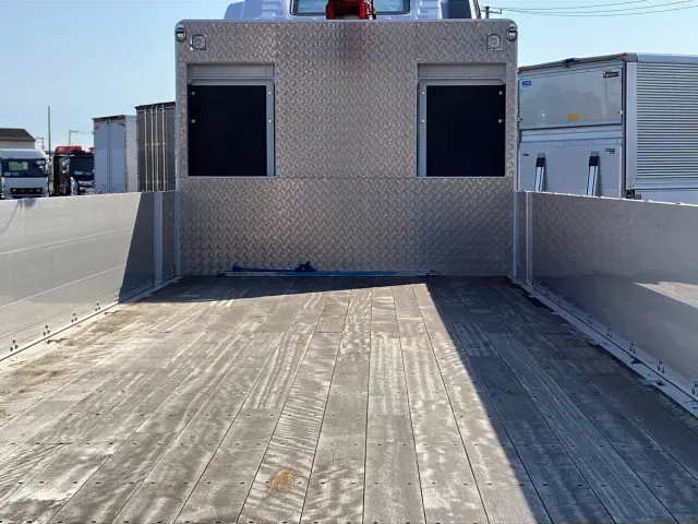 日野 プロフィア 2DG-FW1AHC(8x4)の写真7