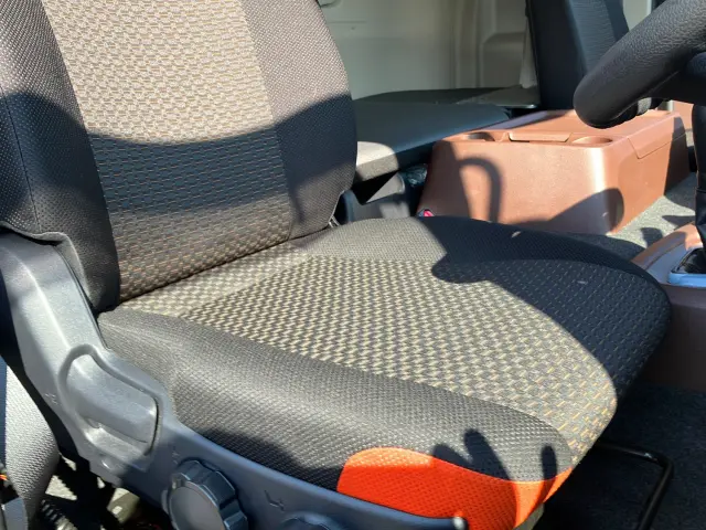 日野 プロフィア 2DG-FW1AHC(8x4)の写真19