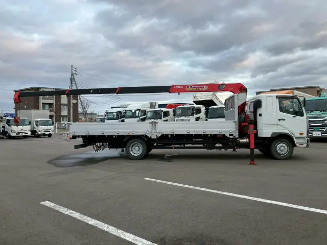 三菱 ファイター QKG-FK62FZ(2WD)の写真6