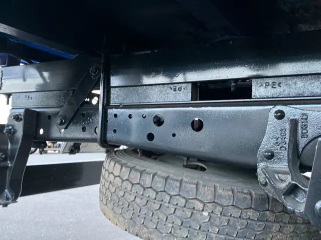 日産 アトラス BKG-AMR85AN(2WD)の写真15