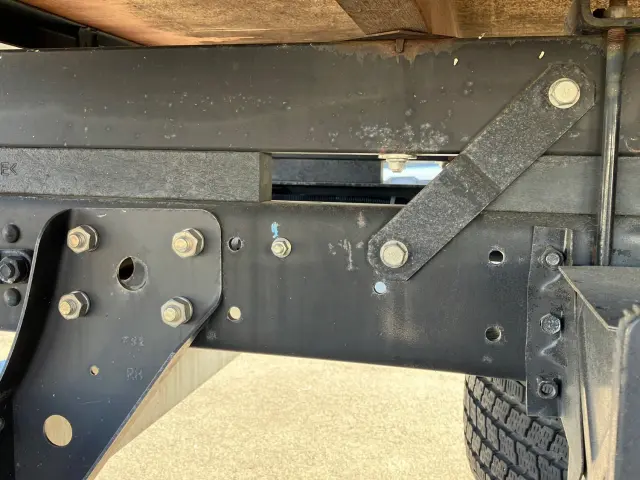 三菱 キャンター PDG-FE83DN(2WD)の写真15